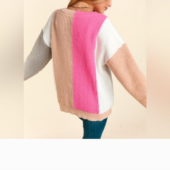 Color Block Sweater - Picture 4 of 4